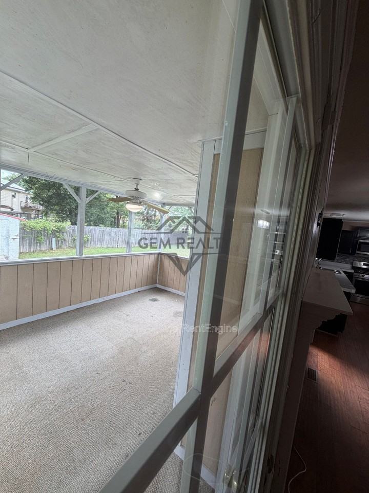 11016 Leavells Rd - Photo 7 of 20