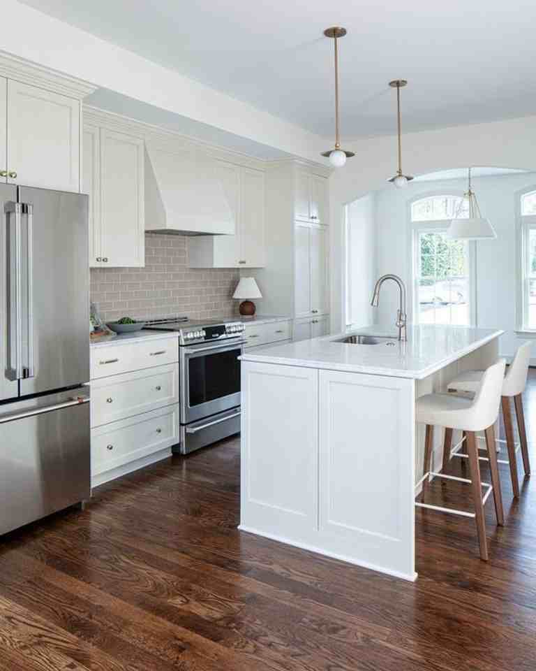 918 Charles St - Photo 3 of 13