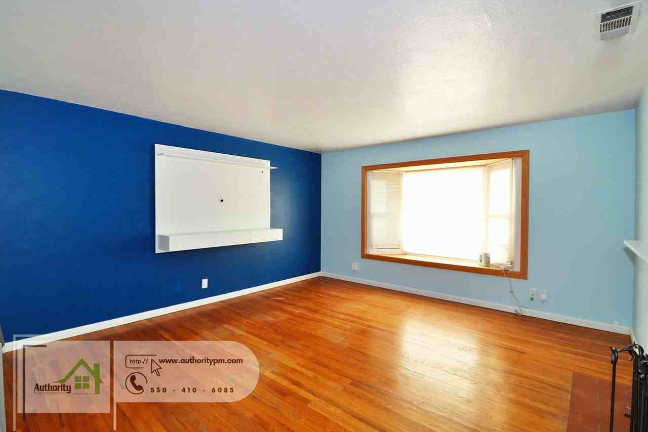 2202 Canal Dr - Photo 7 of 37