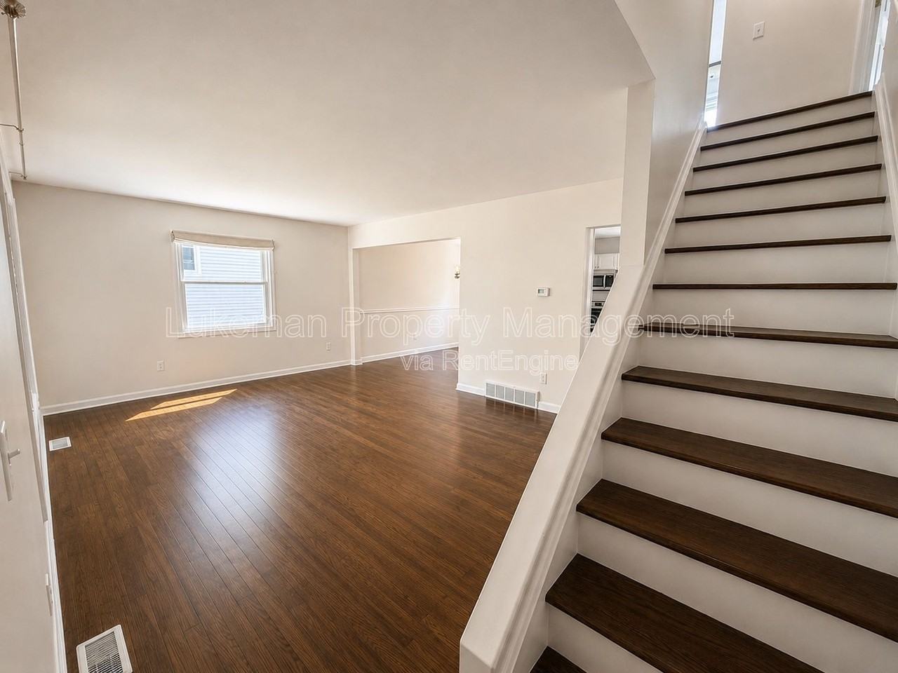 6318 Avon St - Photo 7 of 18