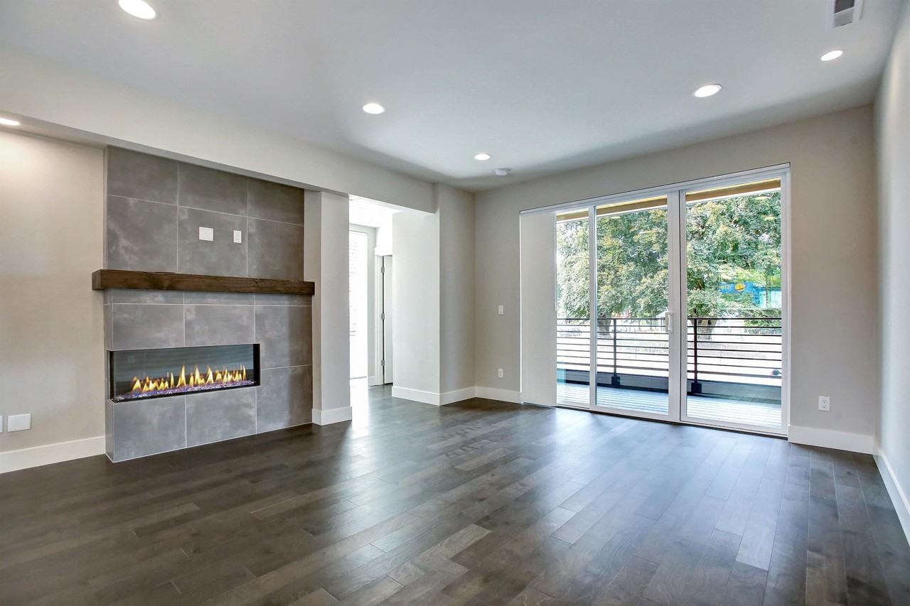 5758 Se 17th Ave - Photo 7 of 7