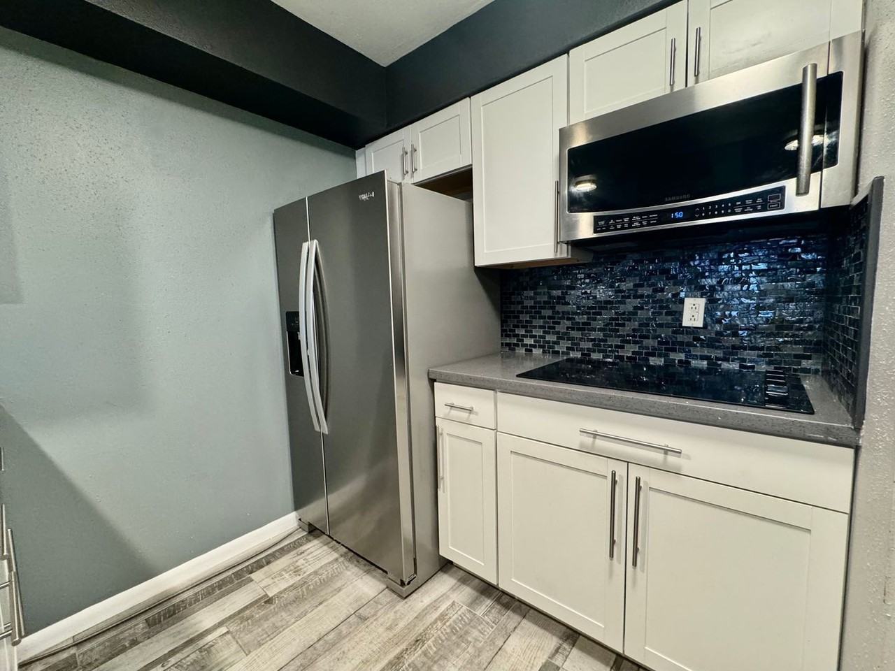 829 Wax Myrtle Ln - Photo 6 of 18