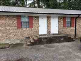 featured image of 600 S Vyne St #F