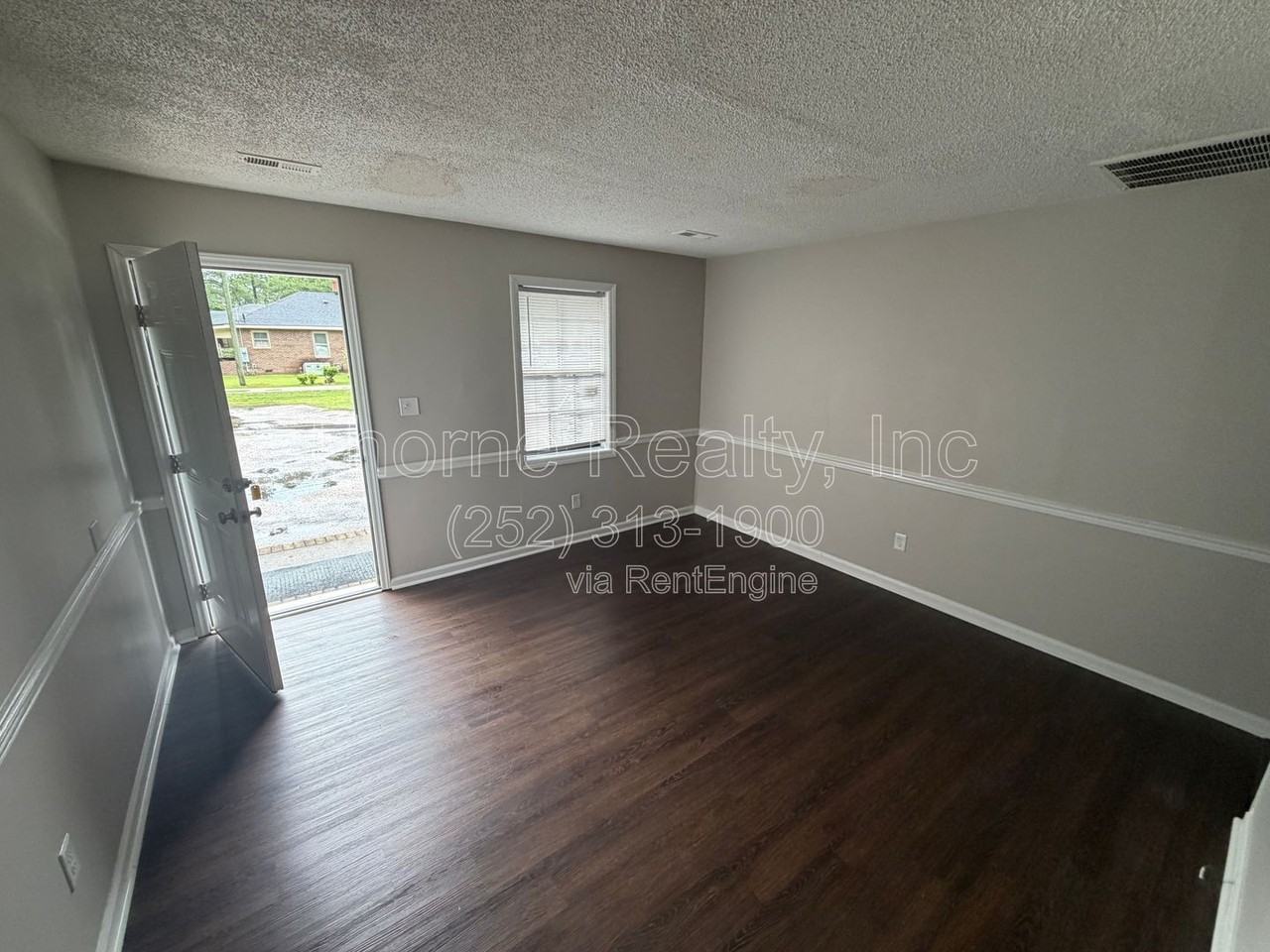 600 S Vyne St #F - Photo 7 of 15