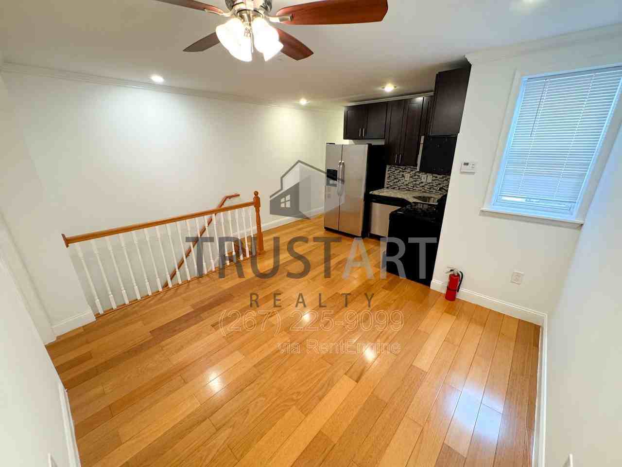 2329 S 15th St #2 - Photo 3 of 11
