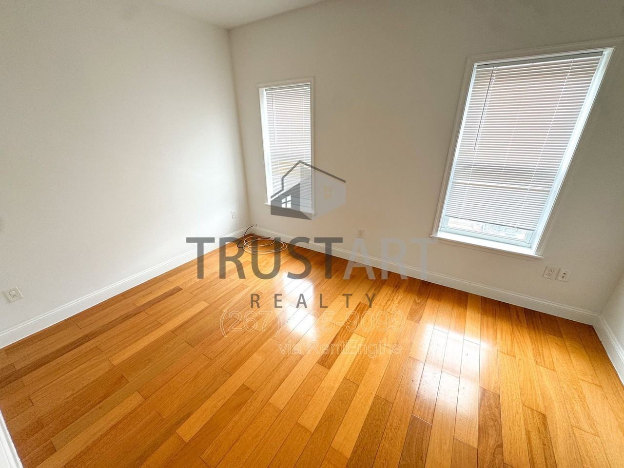 2329 S 15th St #2 - Photo 5 of 11