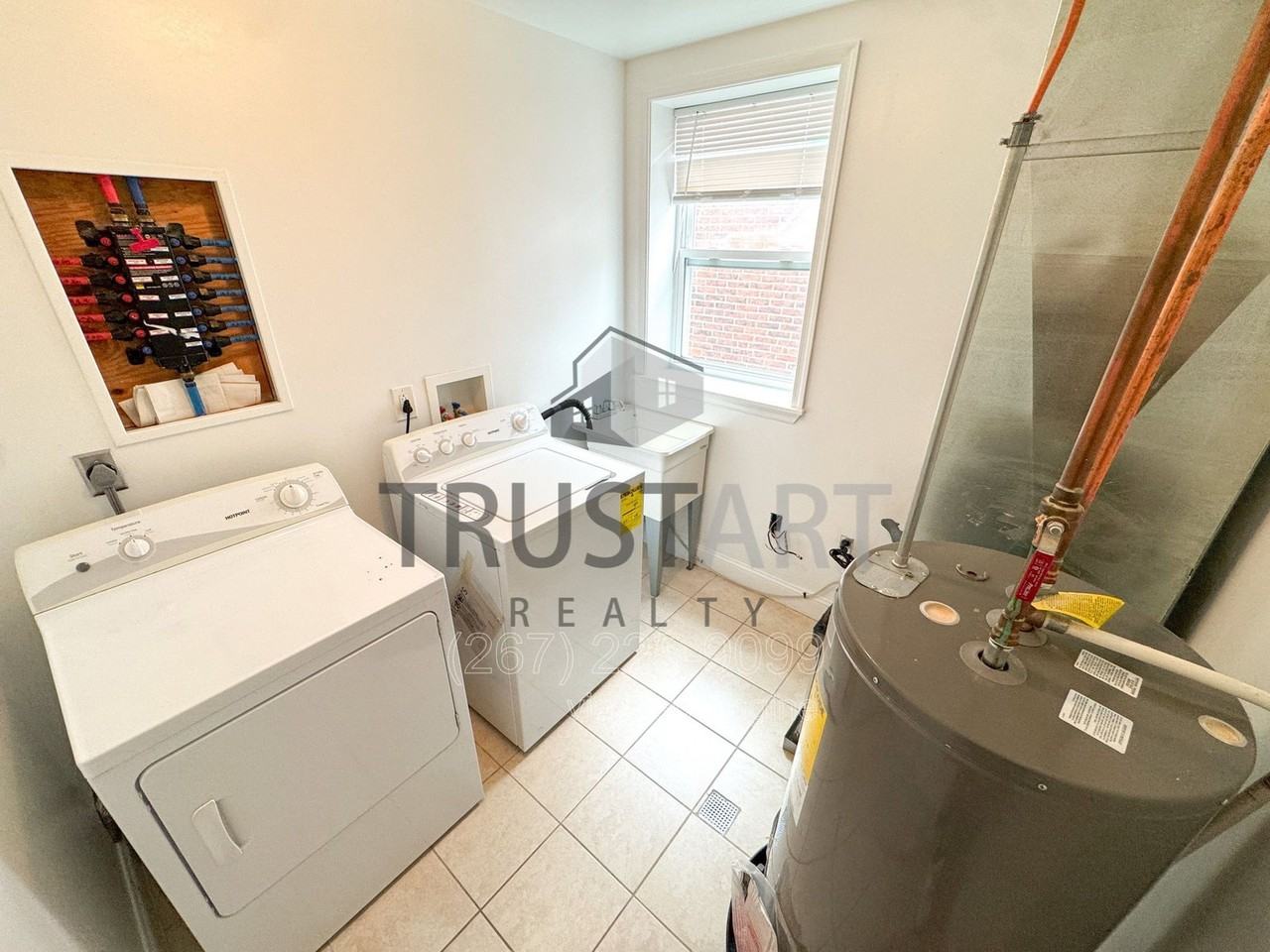 2329 S 15th St #2 - Photo 7 of 11