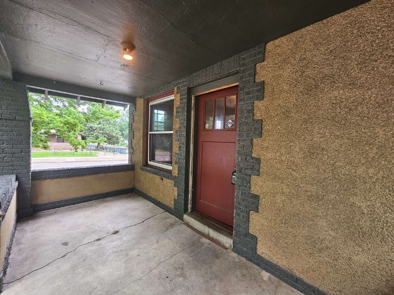 4288 Hooker St #1 - Photo 2 of 24