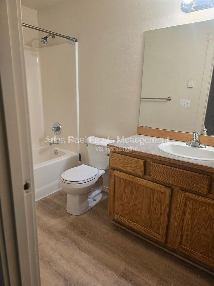 803 Se Kierra Pl - Photo 7 of 12