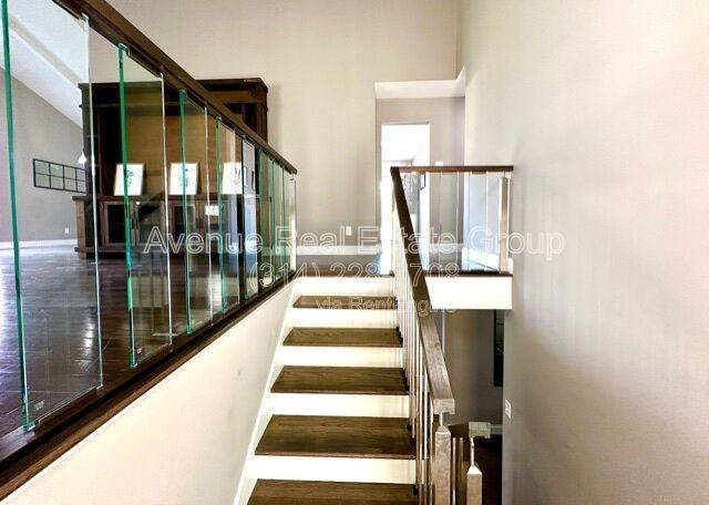 429 Staines Ct - Photo 3 of 22