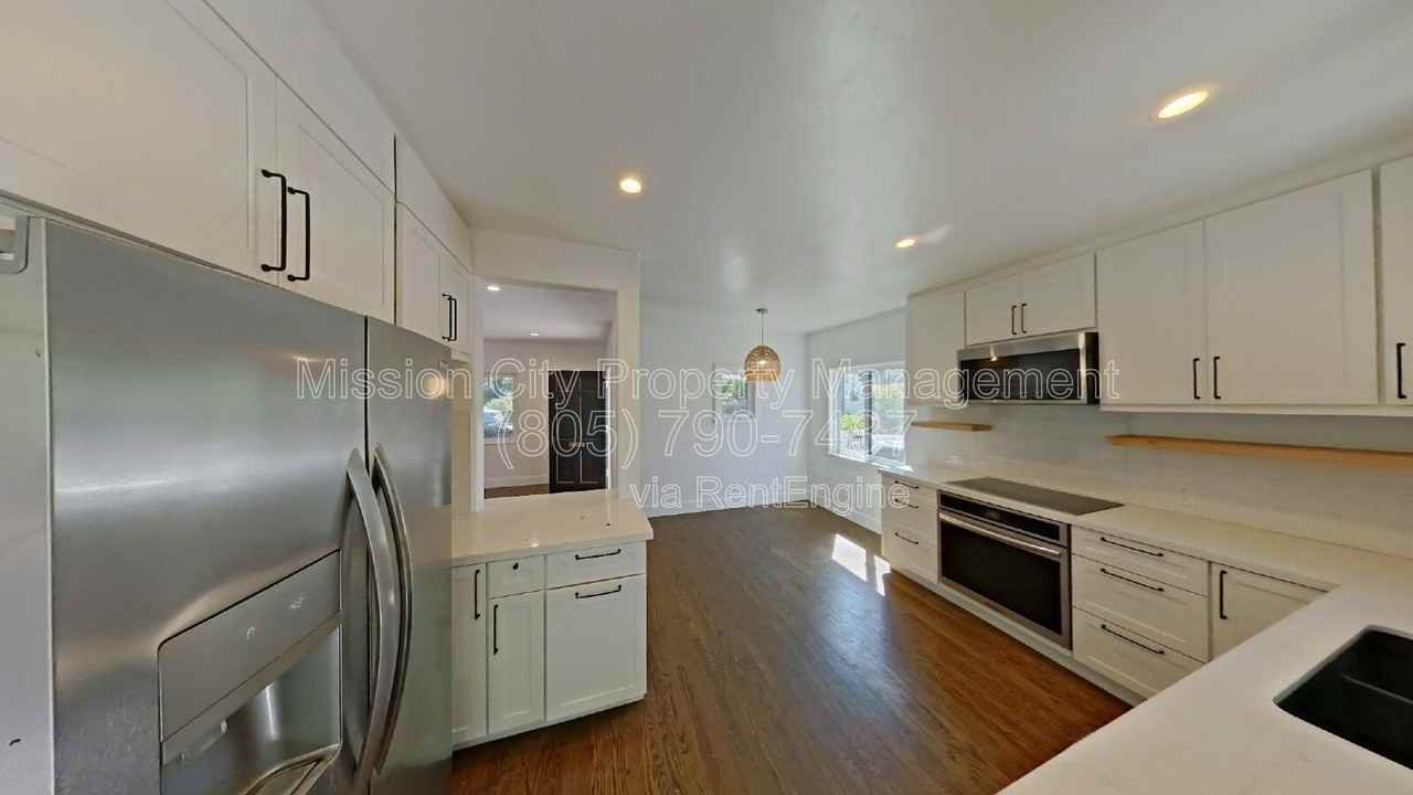 1514 Clearview Rd - Photo 6 of 17