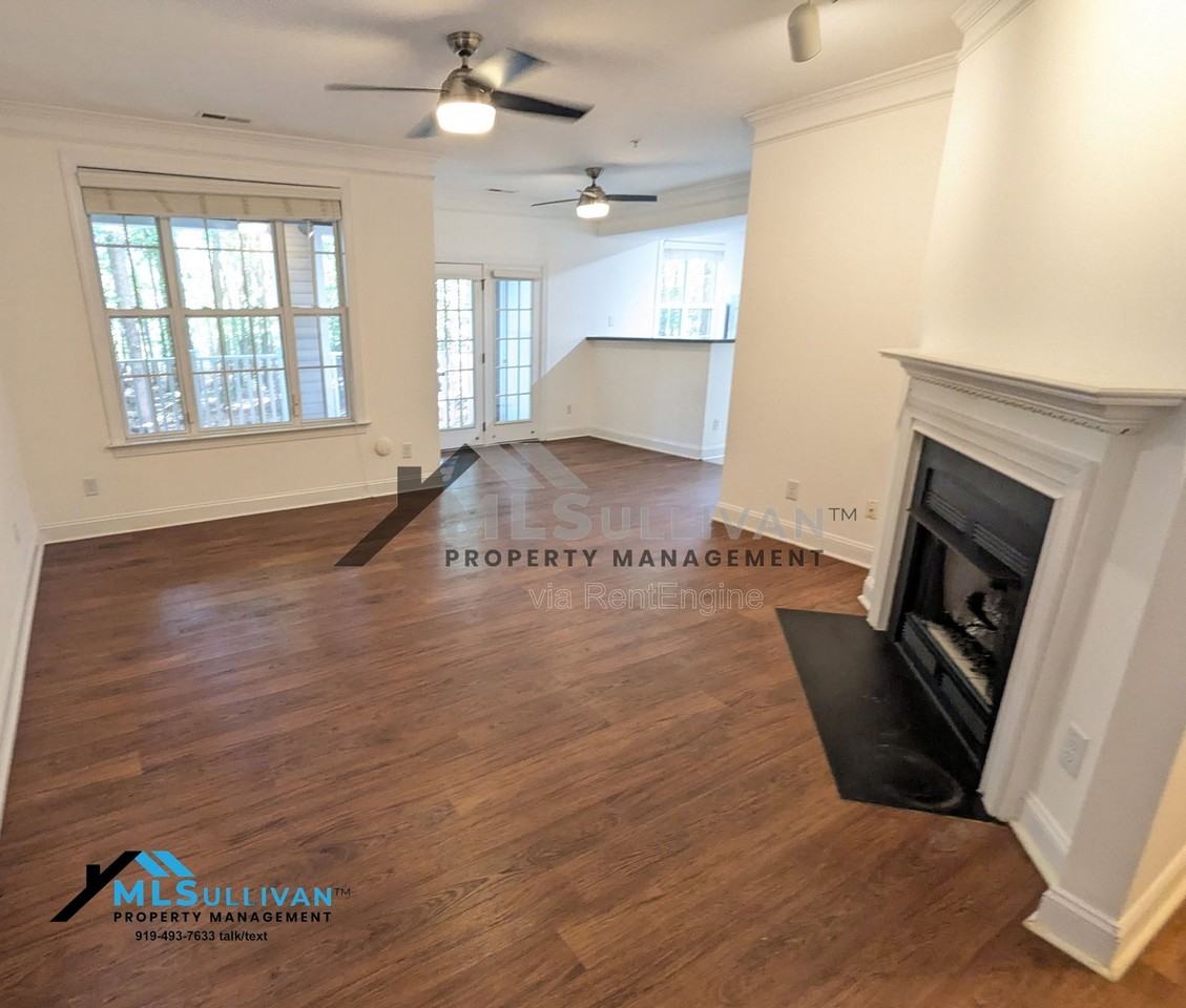 1114 Arborgate Cir - Photo 4 of 20
