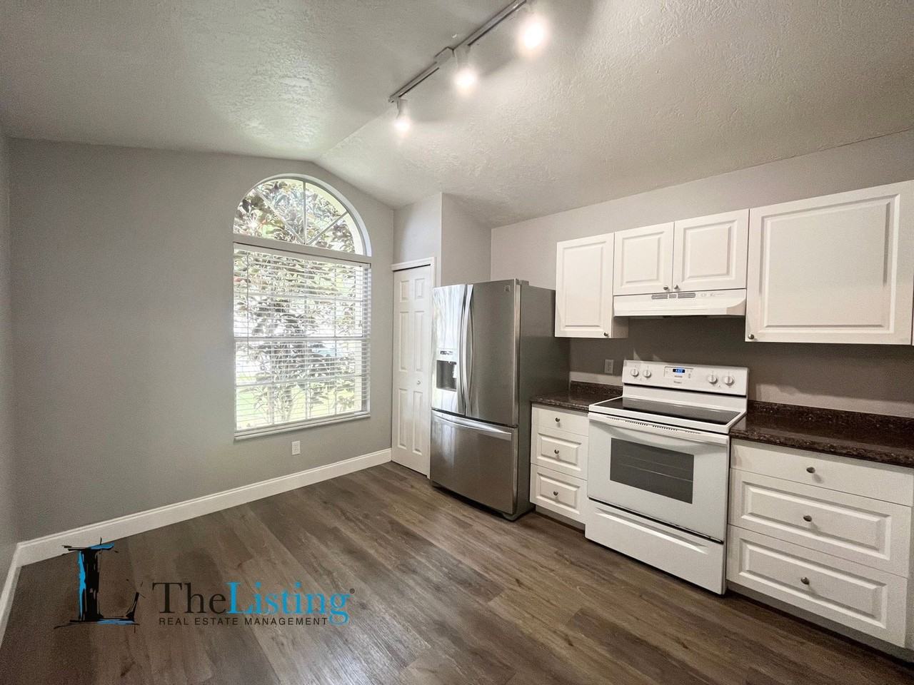 853 Heather Glen Cir - Photo 6 of 20