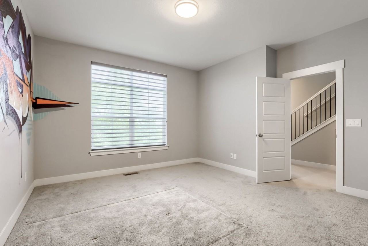 9090 E Martin Luther King Jr Blvd - Photo 7 of 11