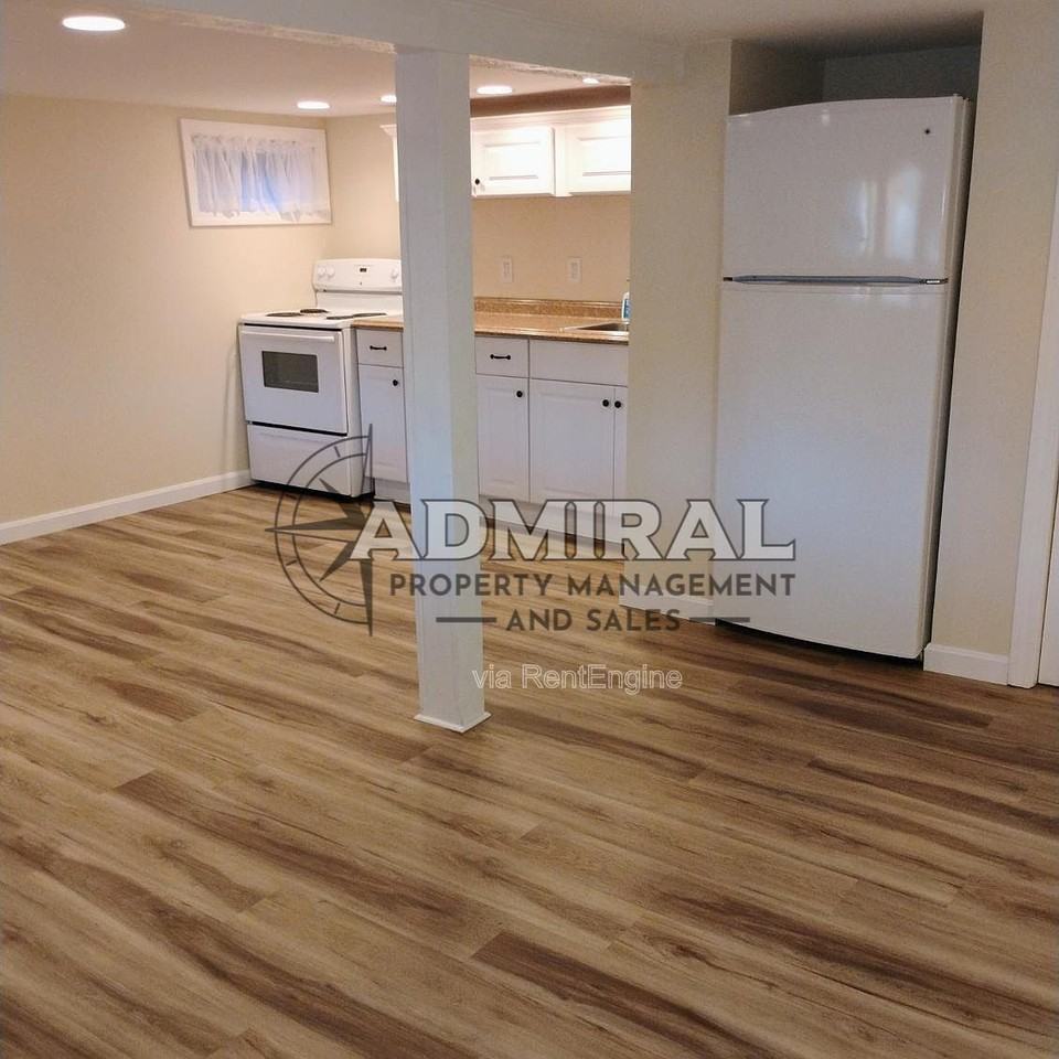 39 Kingsbury Dr #A - Photo 5 of 12