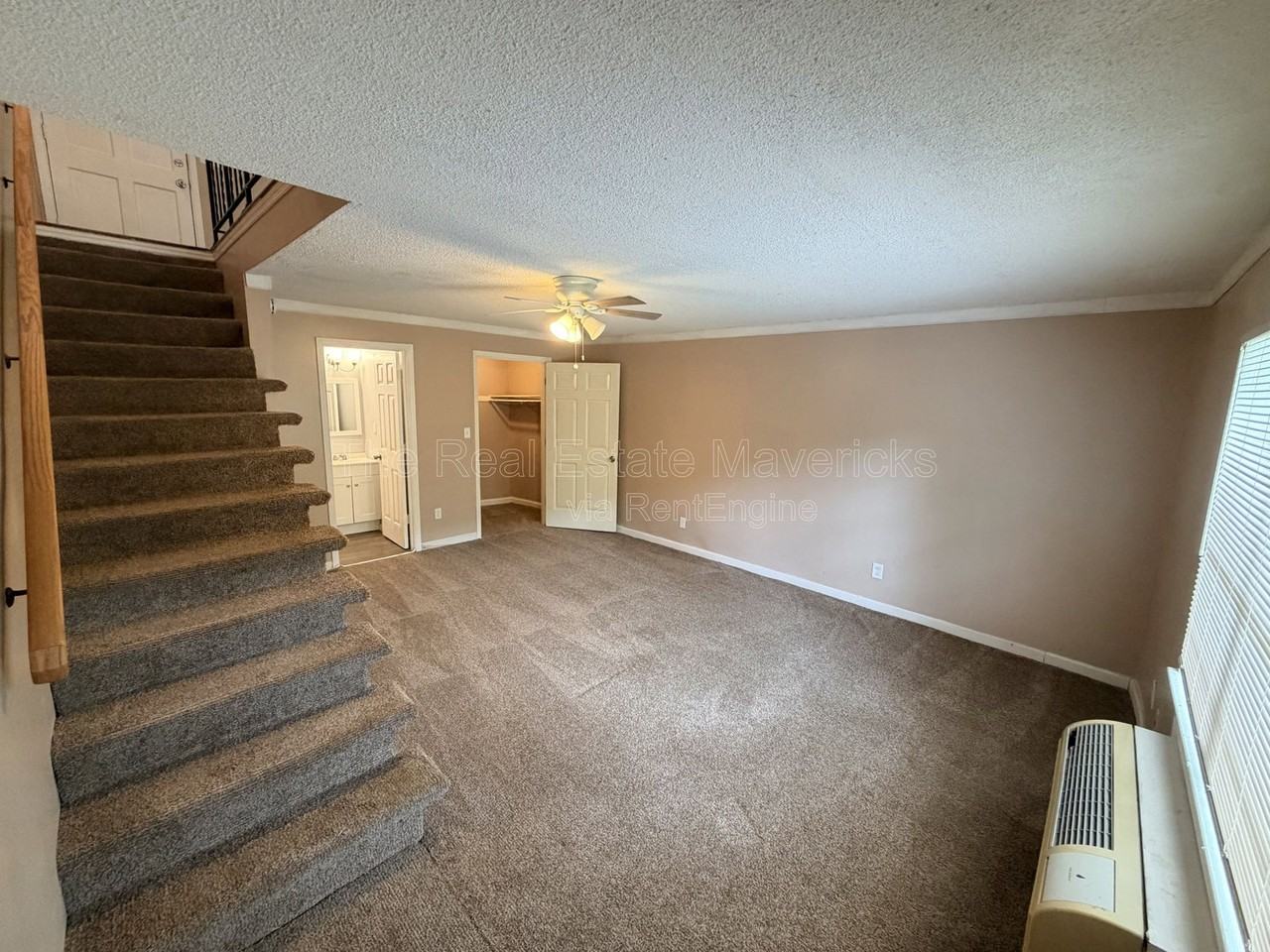 925 Shallowford Rd #1 - Photo 7 of 11