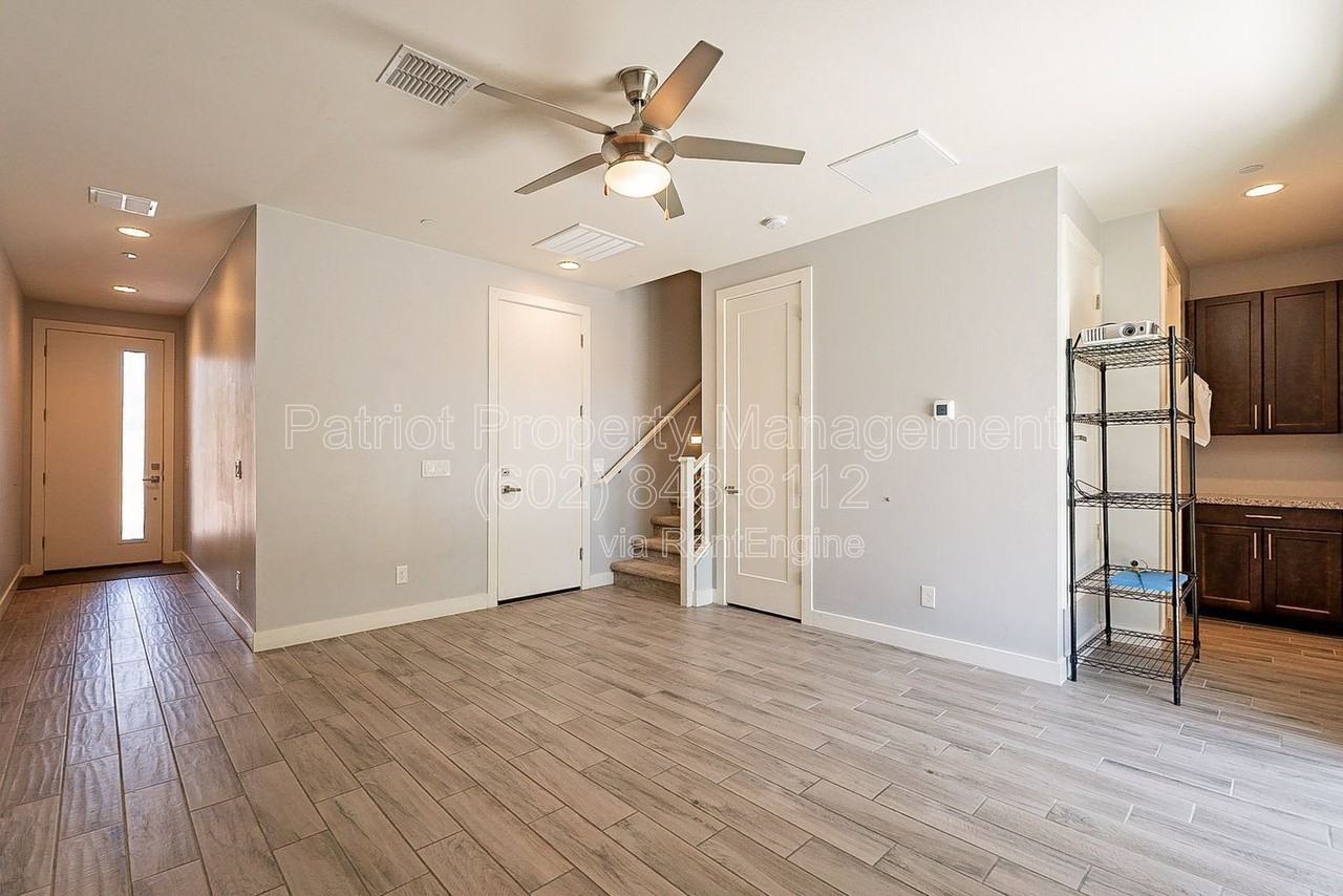 6850 E Mcdowell Rd #48 - Photo 7 of 50