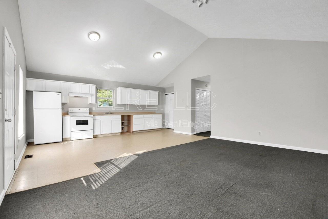 410 N 21st St - Photo 2 of 13