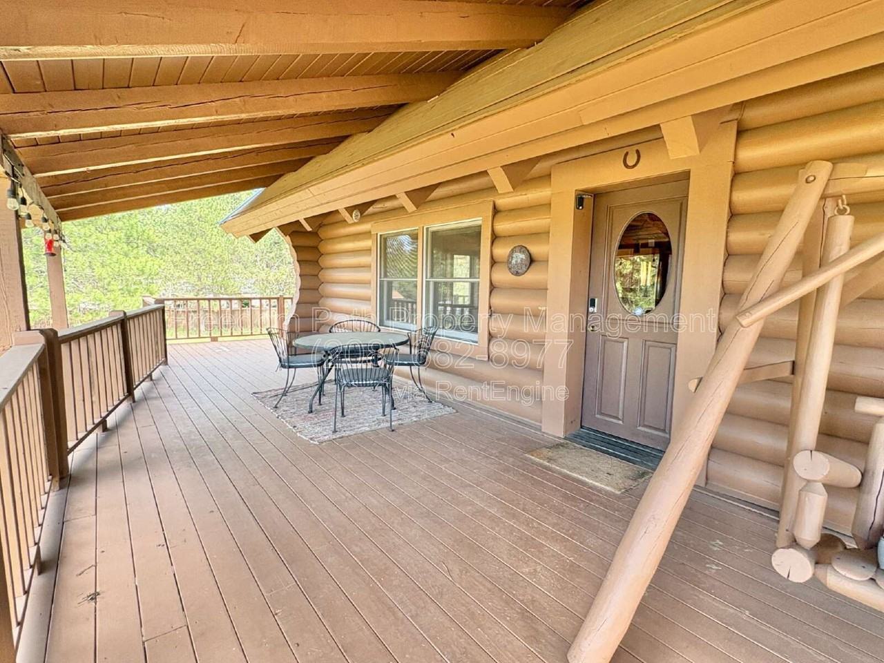 16204 W Riverview Dr - Photo 2 of 36
