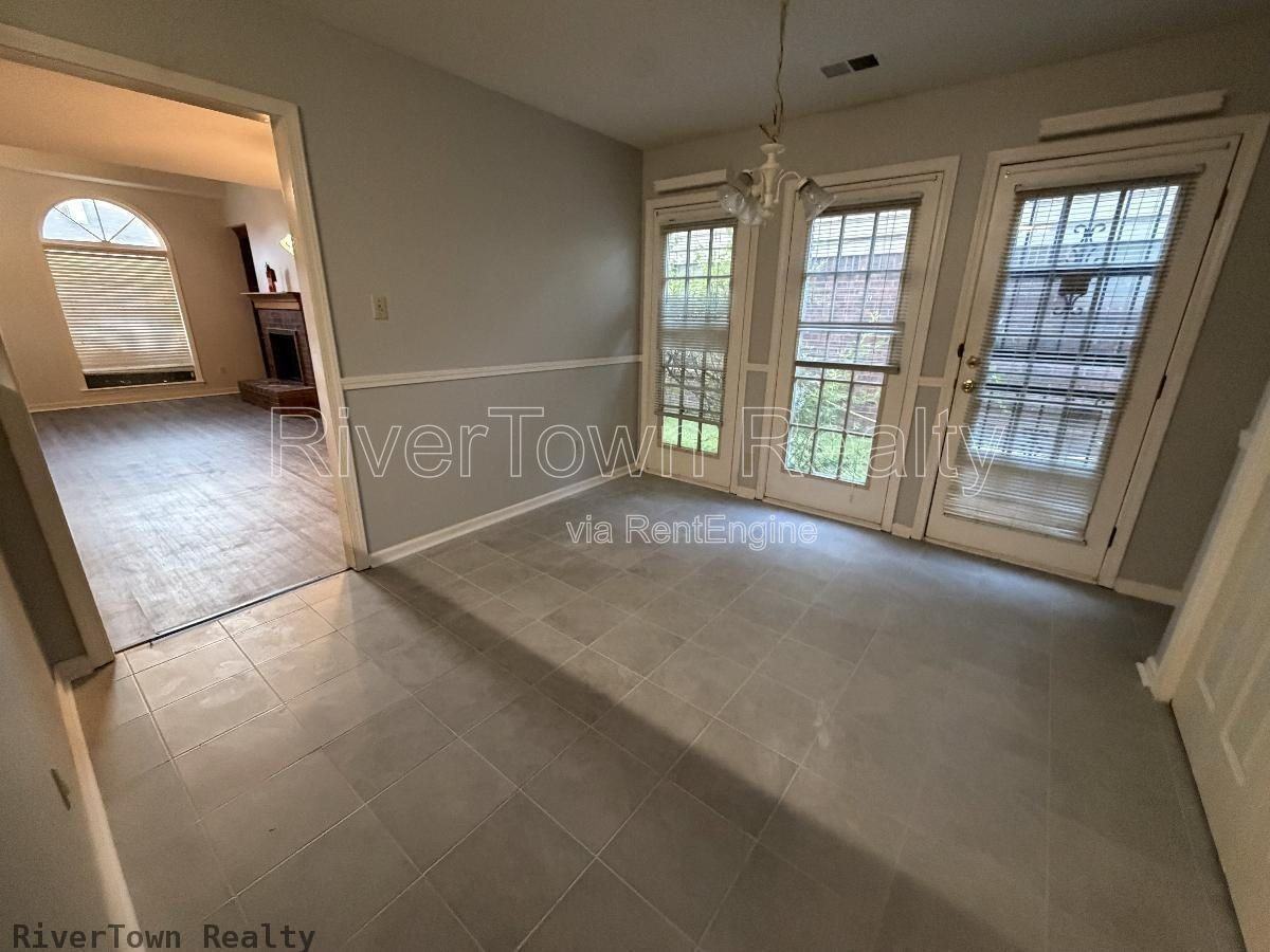 1648 Beaver Trail Dr - Photo 6 of 19
