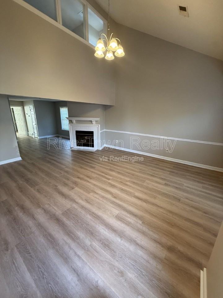 1620 Beaver Trail Dr - Photo 2 of 20