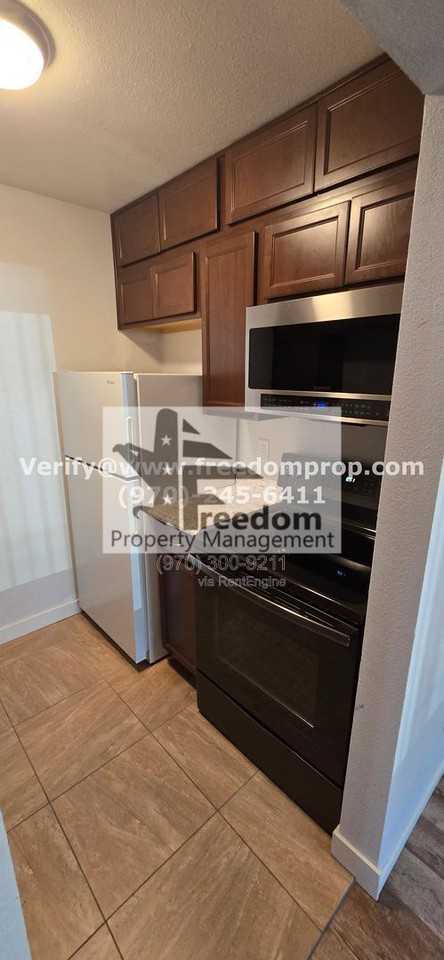 1300 N 21st St #111 - Photo 5 of 11