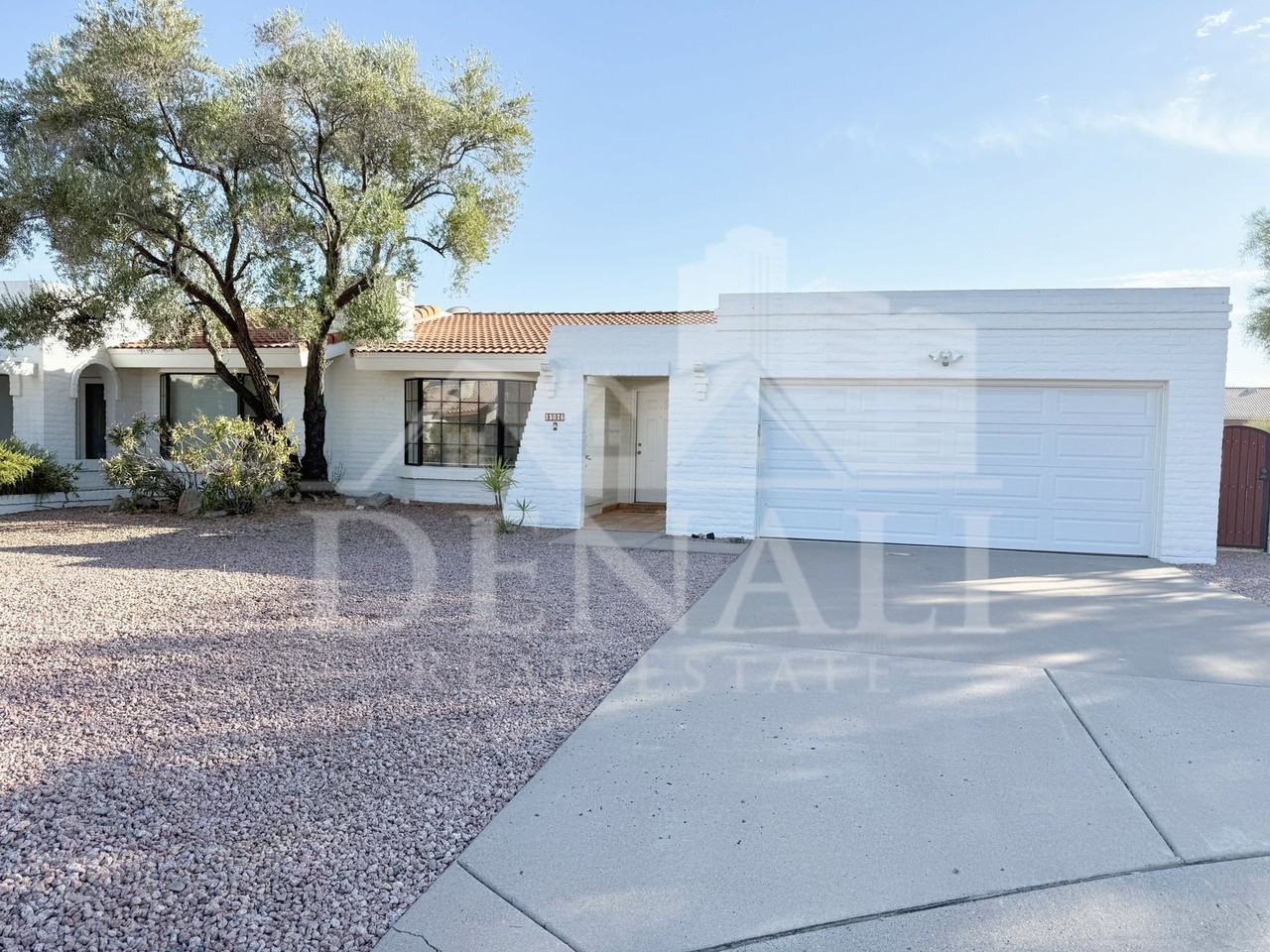 15076 N Escondido Dr #A - Photo 2 of 21