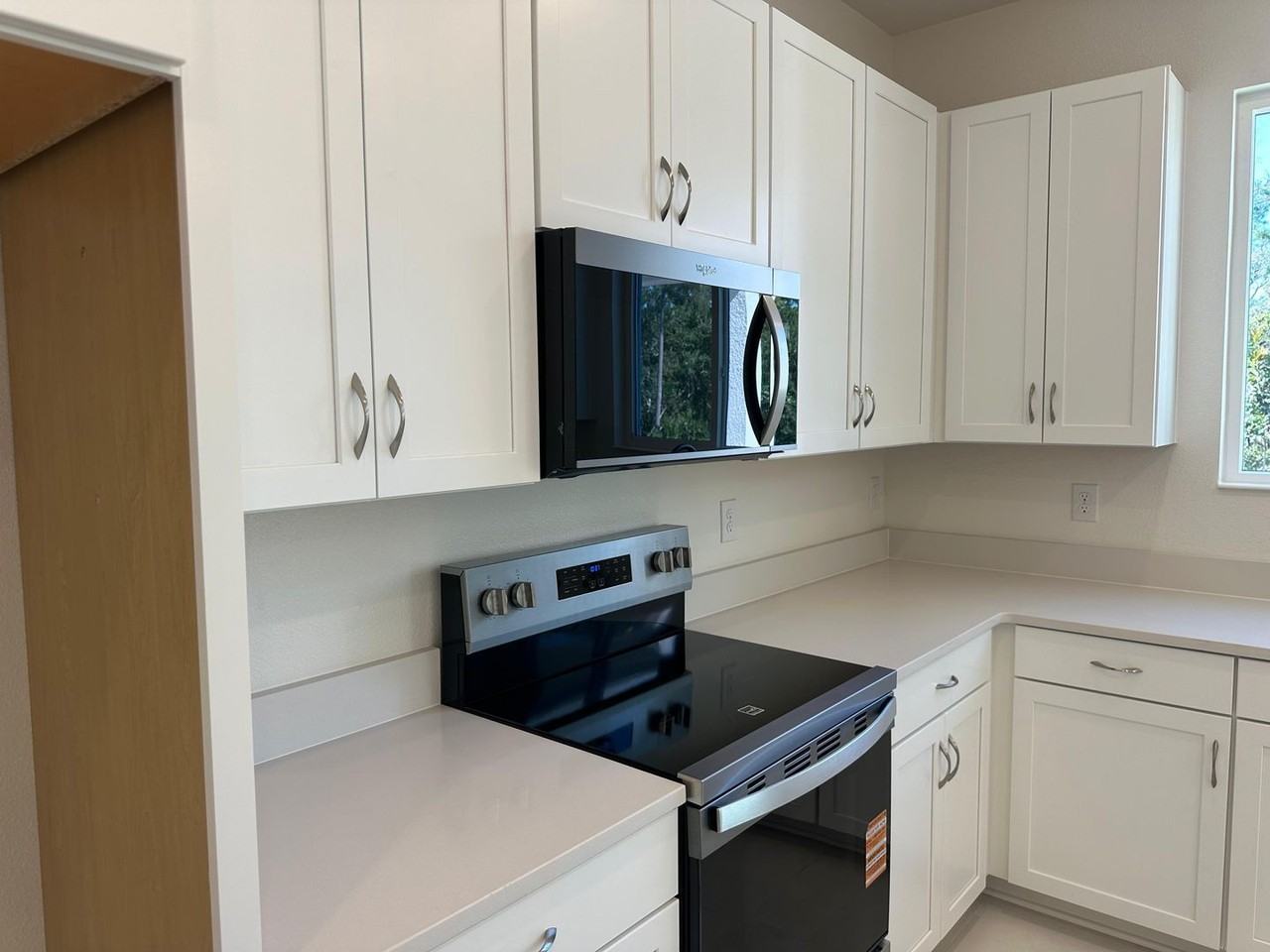 3449 Sanctuary Dr - Photo 4 of 27