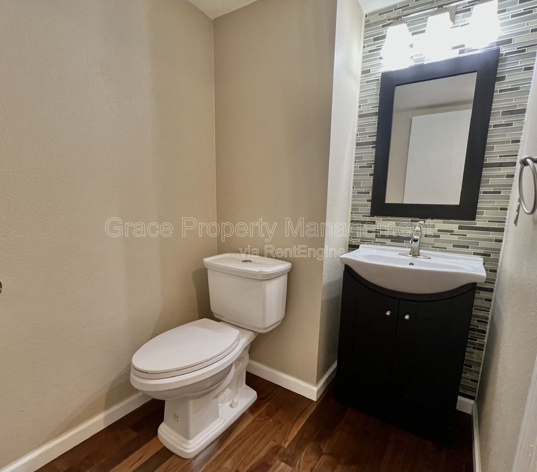 11560 Community Center Dr #77 - Photo 5 of 18