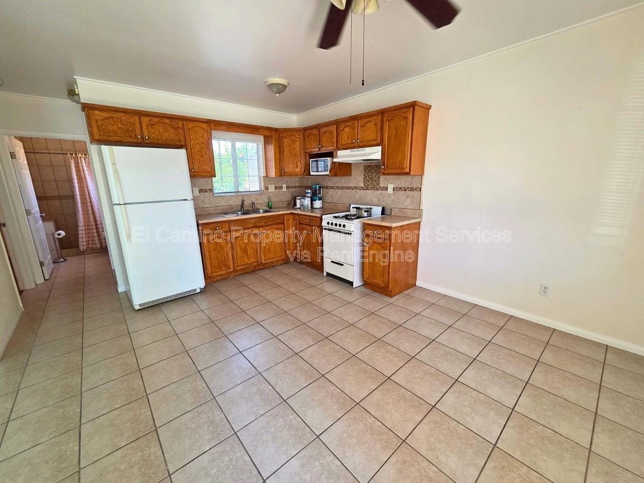 8446 California Ave #B - Photo 7 of 24