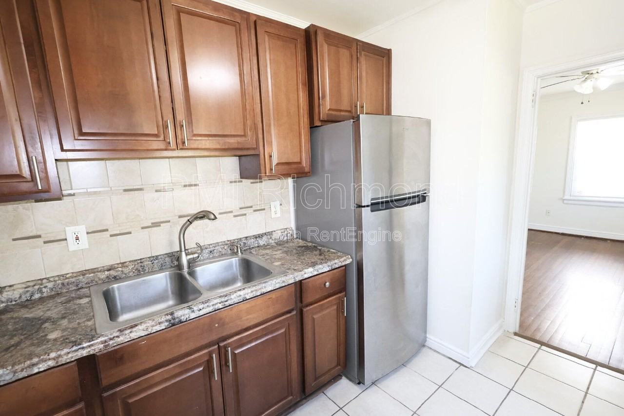 513 E Ladies Mile Rd - Photo 6 of 17