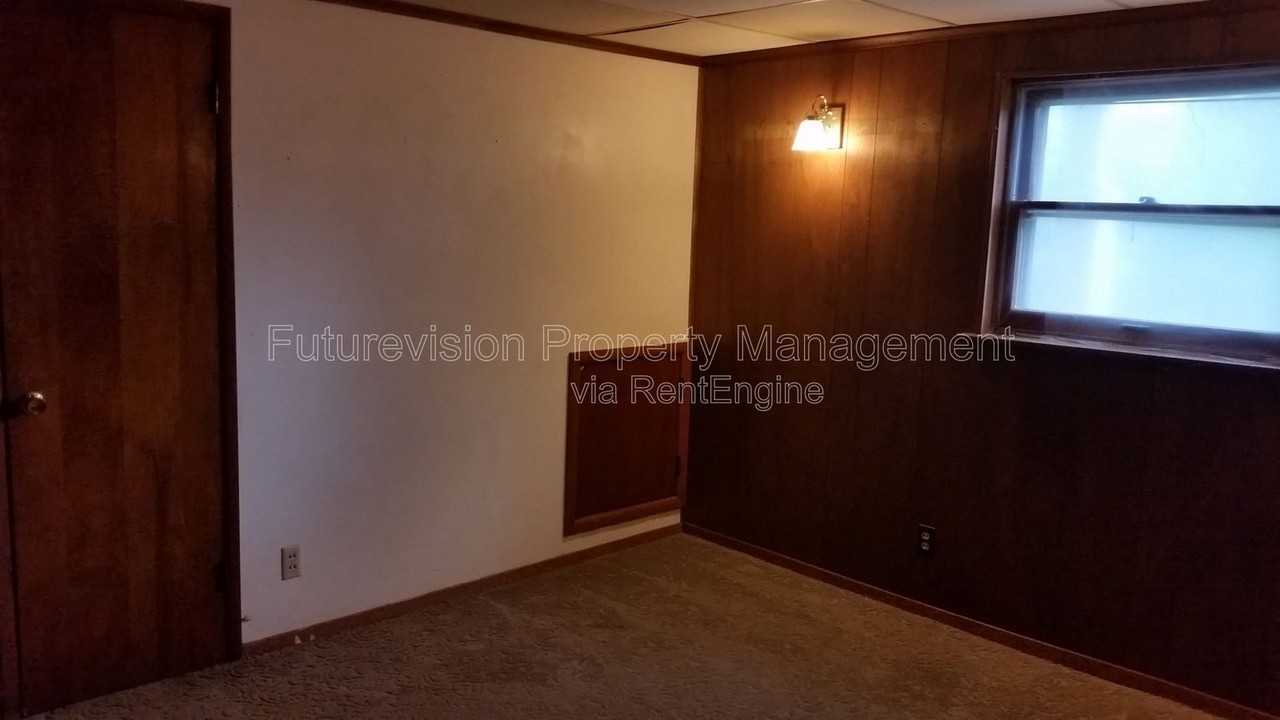3710 Kovarik Ln - Photo 6 of 24