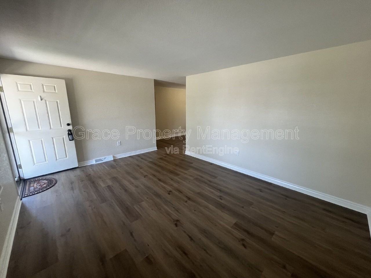 830 S 7th Ave - Photo 3 of 21