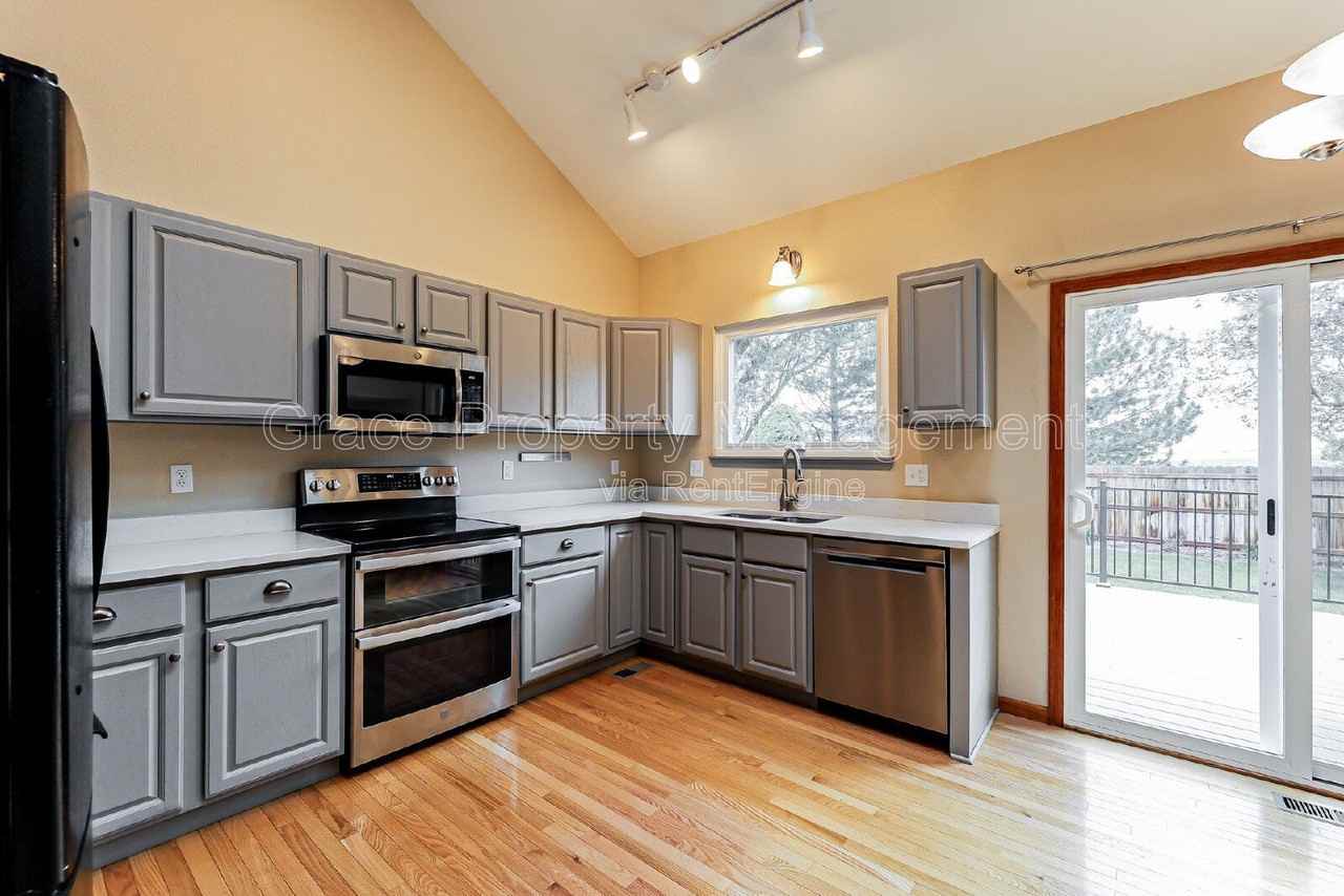 2329 Alpha Ct - Photo 7 of 21