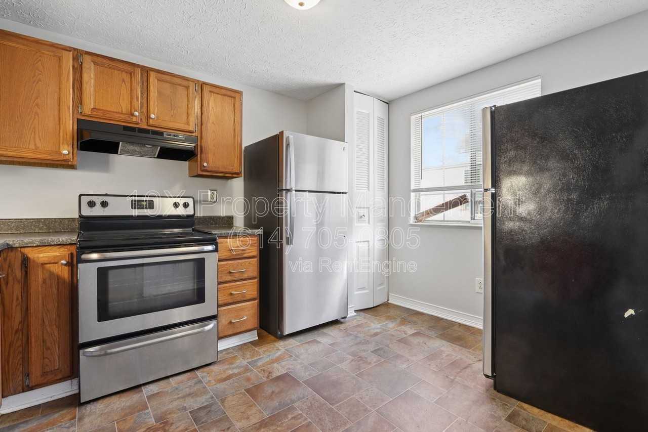 3850 Julia Ct - Photo 7 of 19