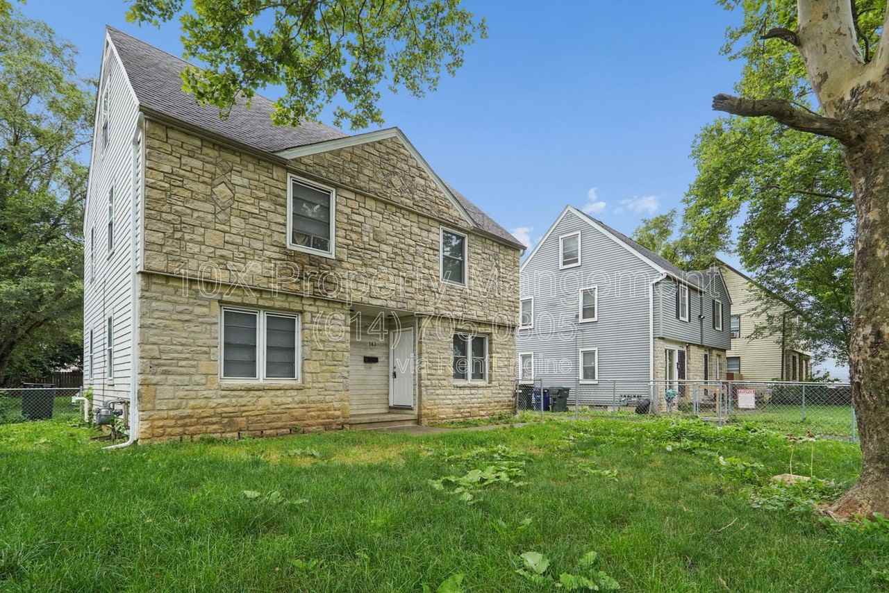 782 Whitethorne Ave - Photo 2 of 20
