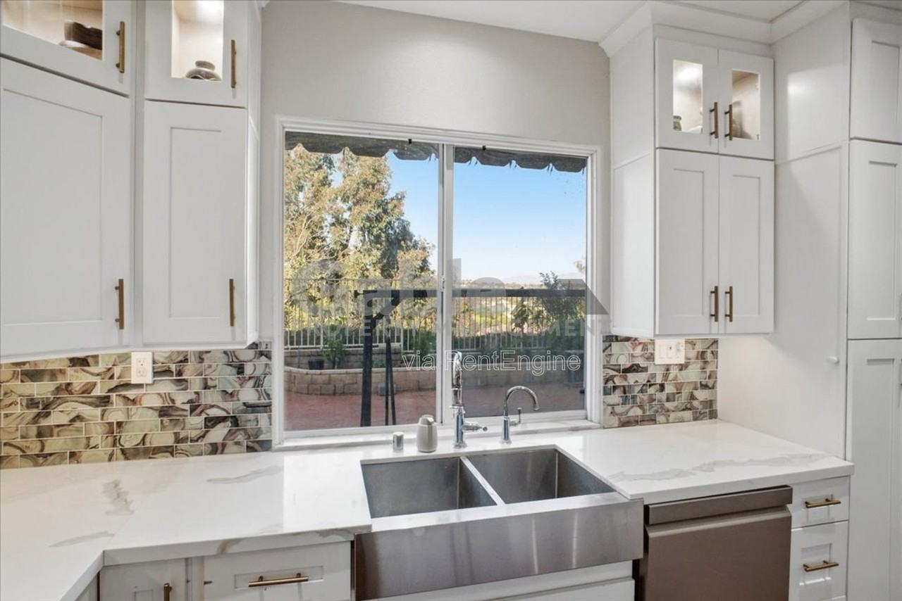 27946 Periwinkle Ln - Photo 6 of 22