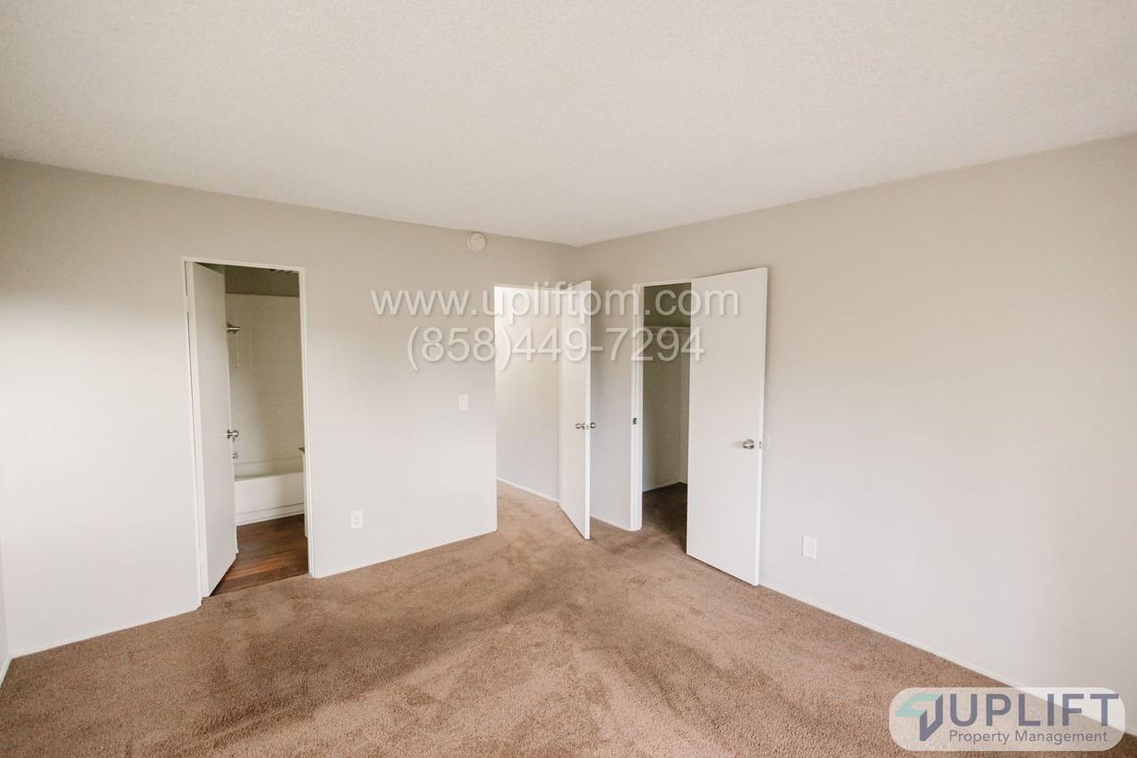 5787 College Ave #44 - Photo 6 of 11