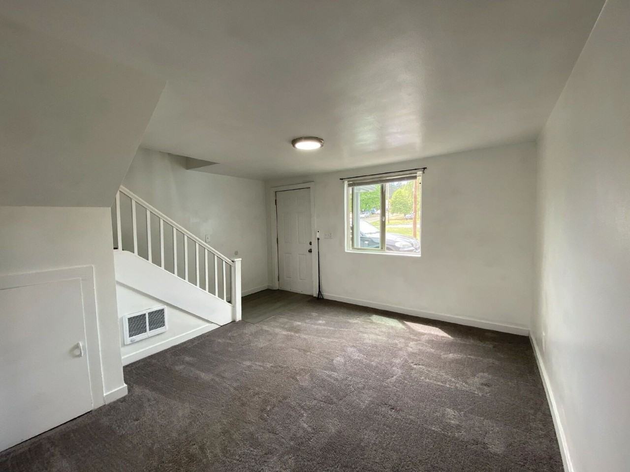 452 Alder St #472 - Photo 3 of 26