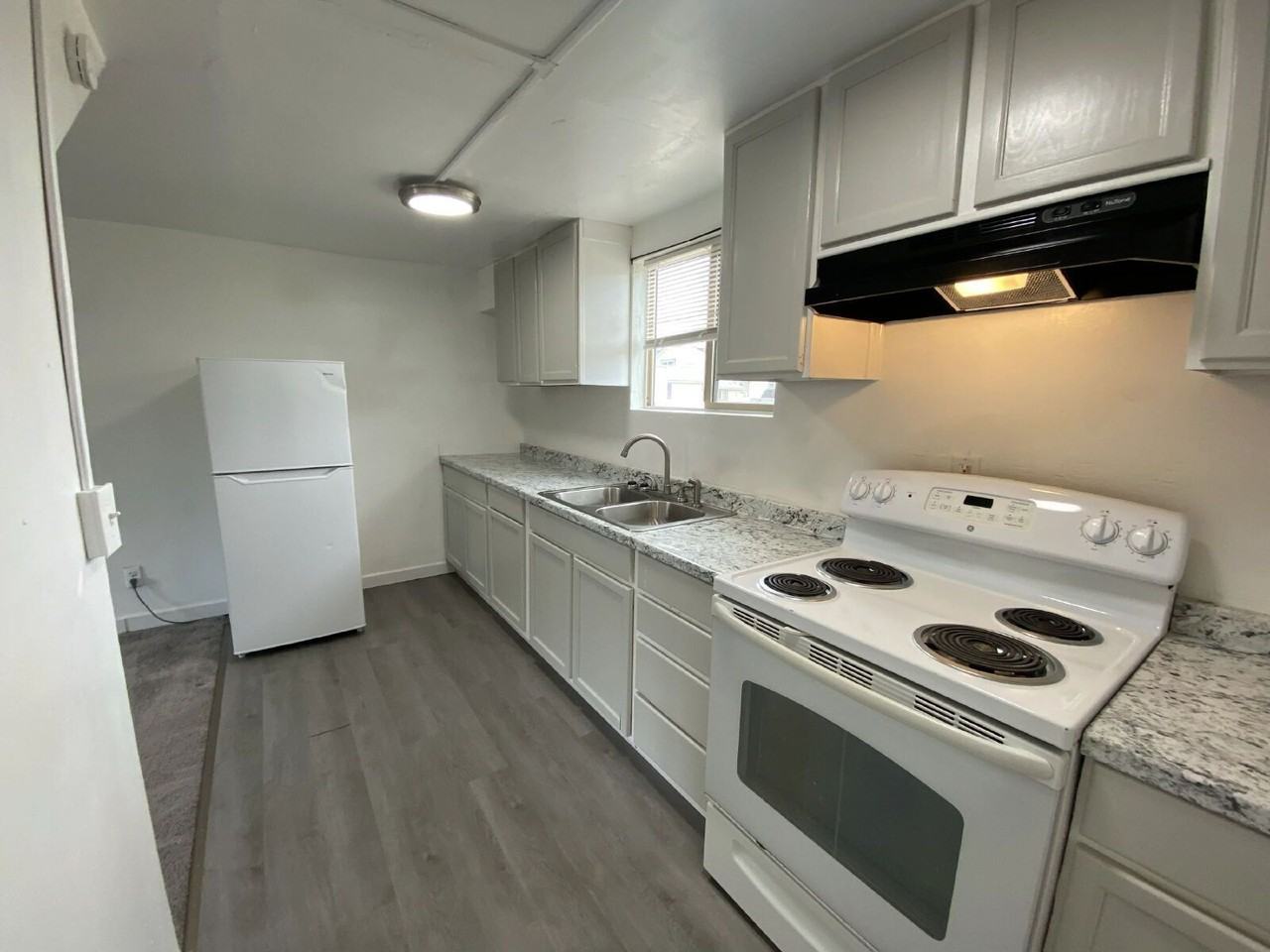 452 Alder St #472 - Photo 6 of 26