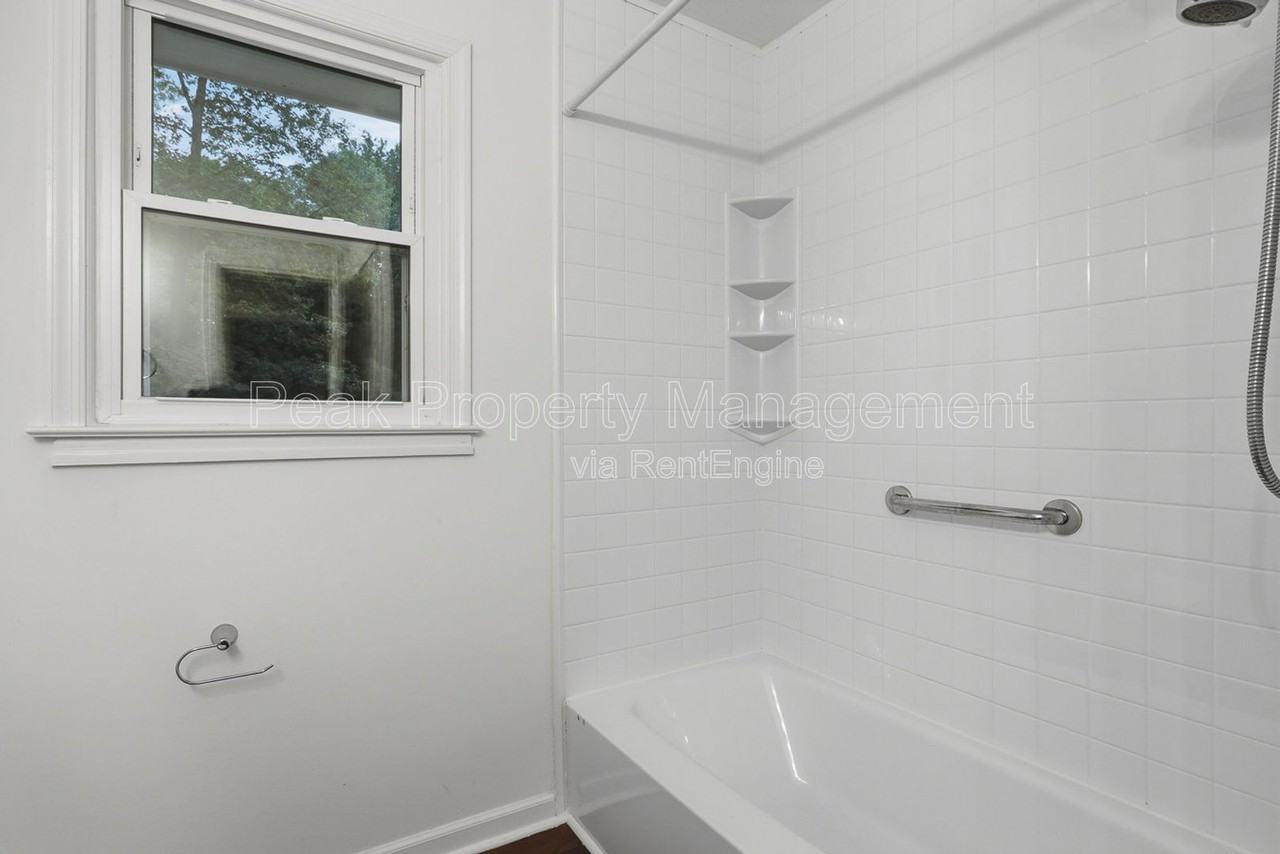 14613 Happy Hill Rd - Photo 7 of 27