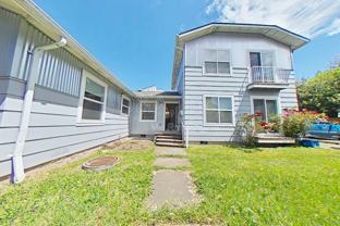 321 Nw 12th St #B - Photo 1 of 1