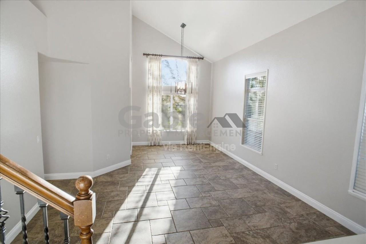 27523 Wellsley Way - Photo 6 of 26