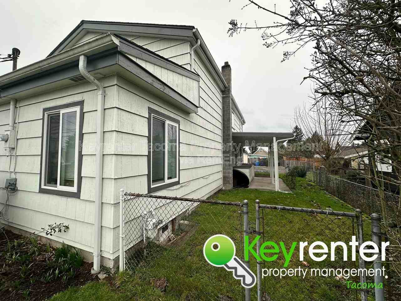 1520 S 56th St #3 - Photo 6 of 9