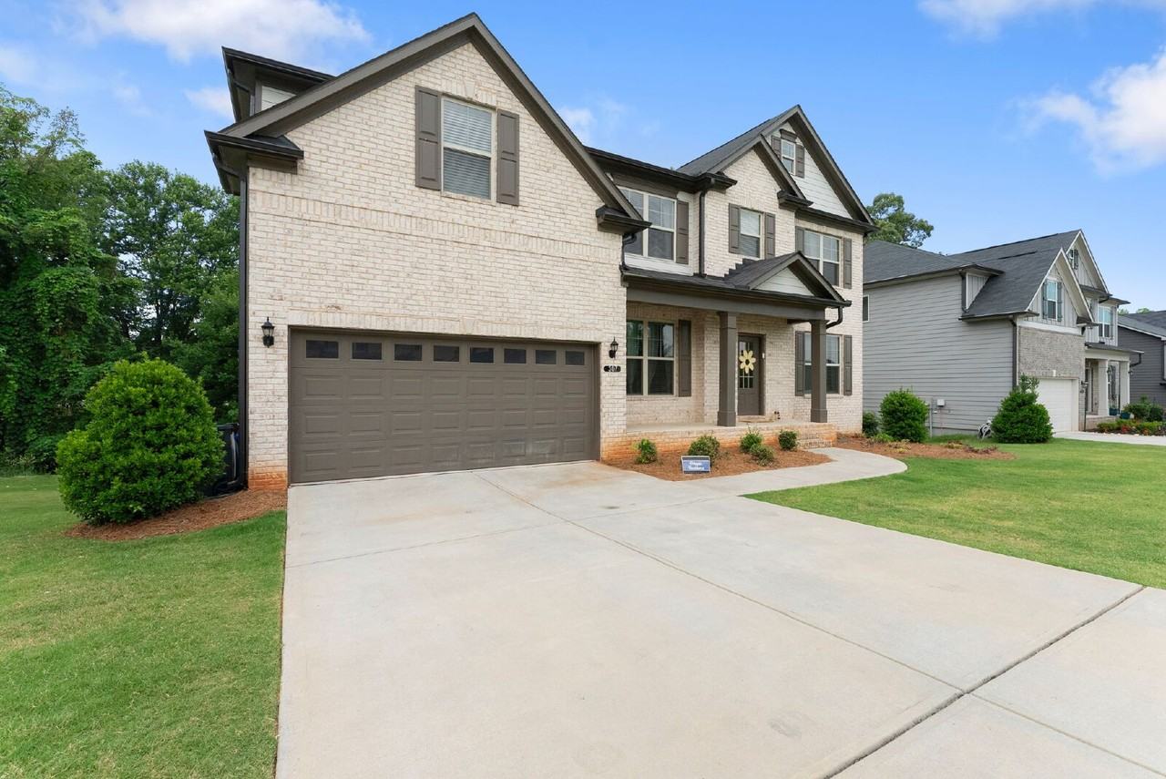 307 Hudson Chase Ct - Photo 2 of 26
