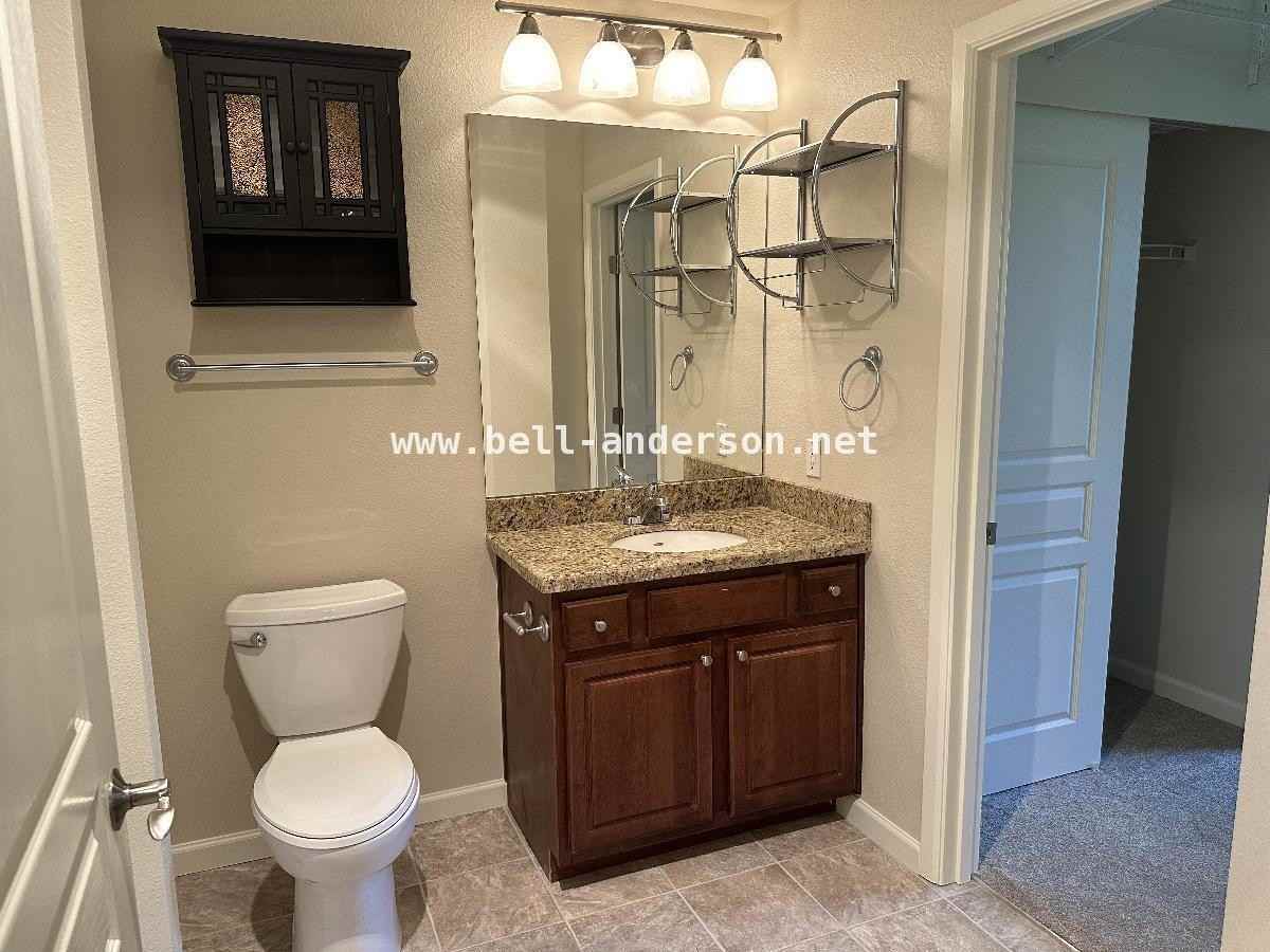 225 Logan Ave S Apt 181 - Photo 5 of 12