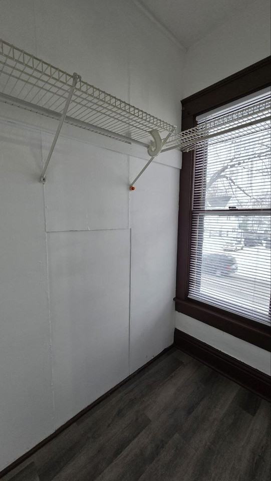 202 E Barker Ave #1 - Photo 7 of 16