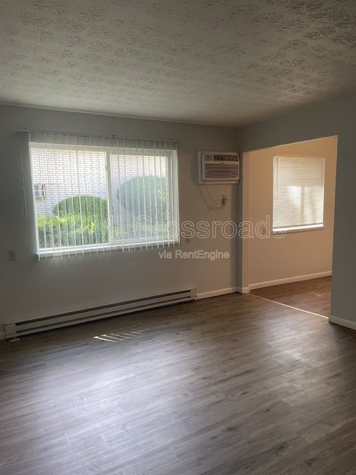 1808 Whipple Ave Nw #10 - Photo 4 of 10