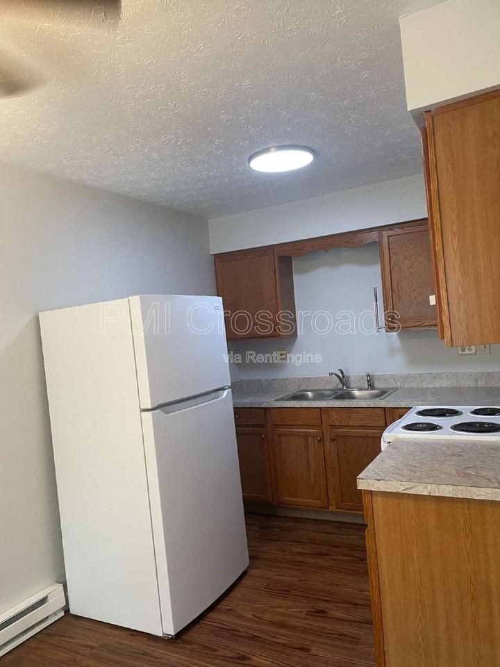1808 Whipple Ave Nw #10 - Photo 6 of 10