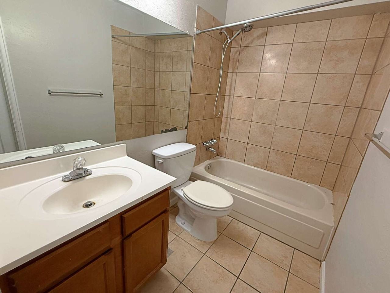 1680 S Espana Way - Photo 7 of 13